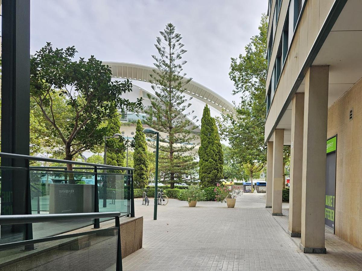 Apartamentos Las Ciencias N Valencia Luaran gambar